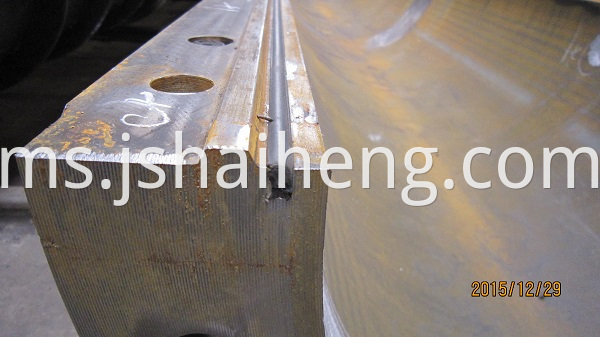 T sharp mould inner surface